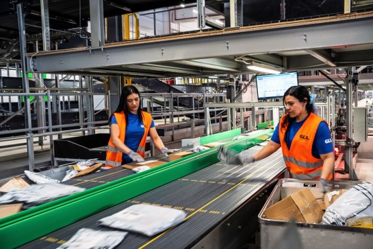 ¿Qué es la preparación de pedidos y cómo optimizar el proceso en tu almacén?