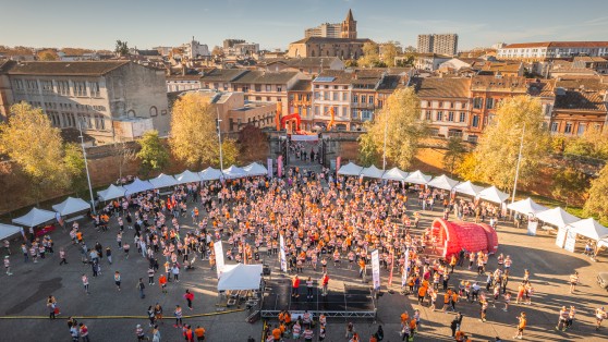 Participants gathered at a charity run in Toulouse to raise awareness of prostate cancer screening and support research, an event supported by GLS France.